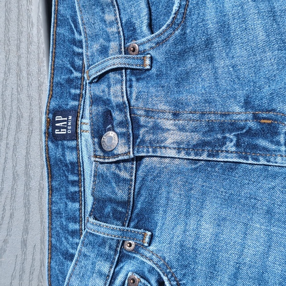 Gap- bestgirlfriend - Picture 2 of 5